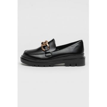 Pantofi loafer cu lant supradimensionat